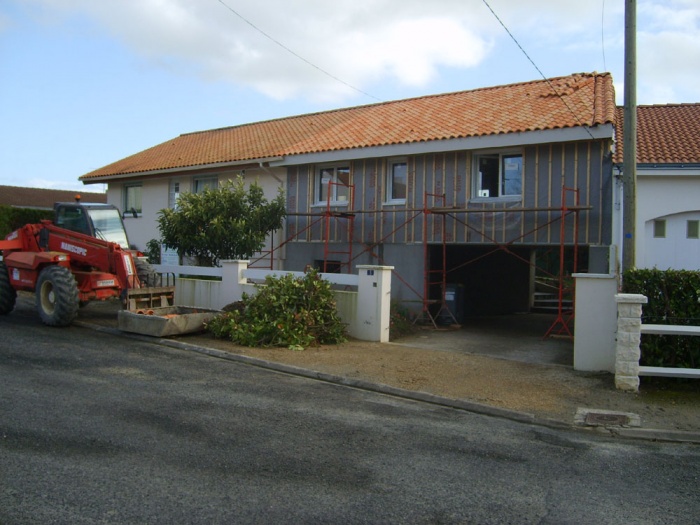 Surlvations et extensions de maisons : Avant