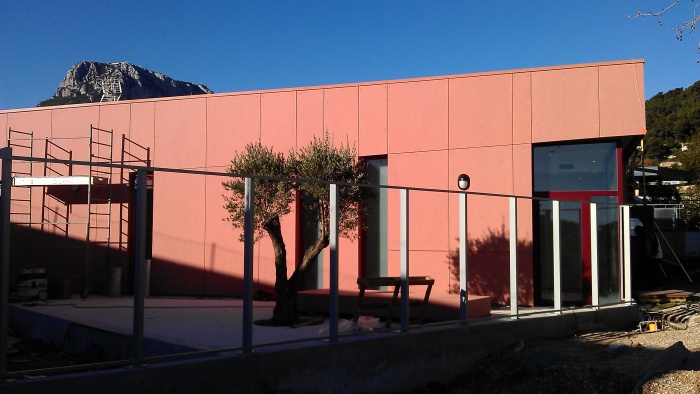 Construction dune cr�che 40 enfants : IMAG0630